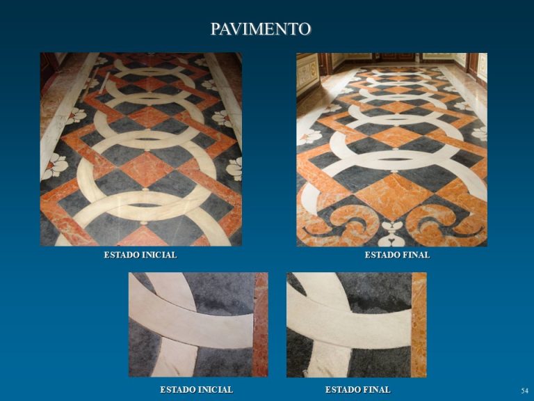 Pavimento histórico con diseño geométrico en piedra o mármol de la sala Carlos III