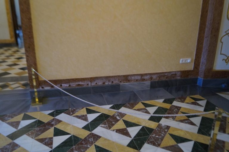 Sala de Europa y Asia, Palacio Real de La Granja de San Ildefonso (Segovia) — Estado inicial previo a la restauración | El Barco