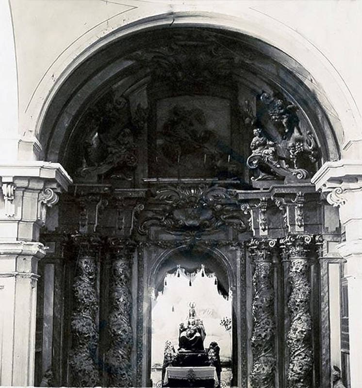 Restauración de un conjunto de cuatro columnas salomónicas pertenecientes a las Colecciones Reales de Patrimonio Nacional